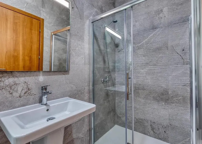 New Family-friendly & Spacious By Sf Homes Daire Il-Fgura