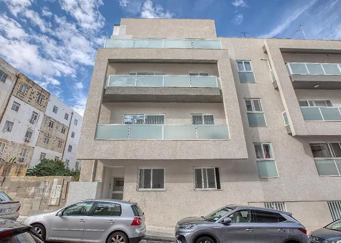 New Family-friendly & Spacious By Sf Homes *