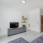 New Family-friendly & Spacious By Sf Homes Il-Fgura