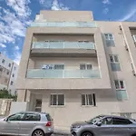 New Family-friendly & Spacious By Sf Homes *