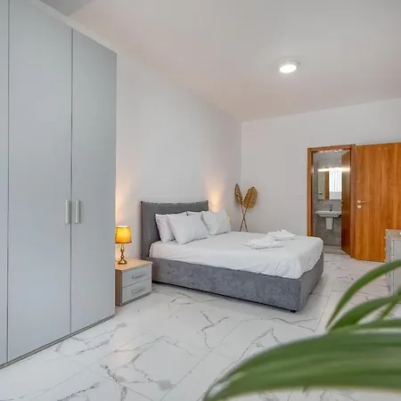 Appartement New Family-friendly & Spacious By Sf Homes Il-Fgura