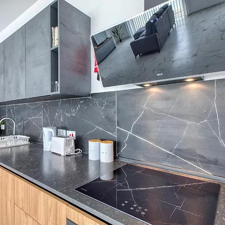 New Family-friendly & Spacious By Sf Homes Il-Fgura