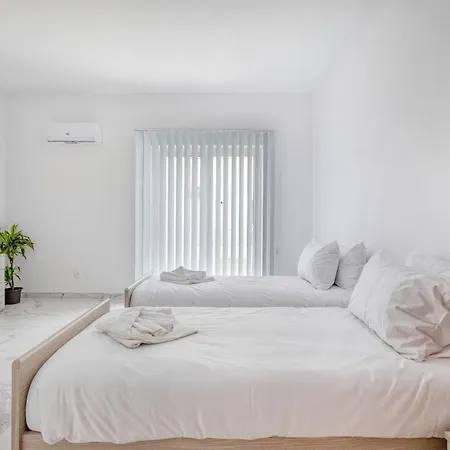 New Family-friendly & Spacious By Sf Homes *