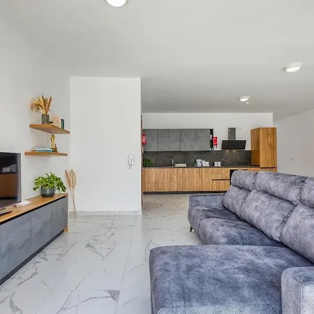 Apartmán New Family-friendly & Spacious By Sf Homes *