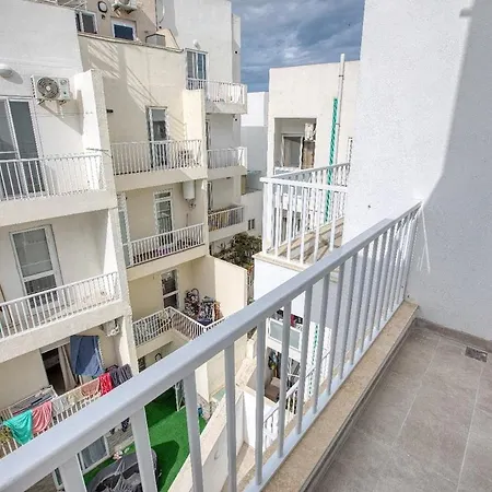 Appartement New Family-friendly & Spacious By Sf Homes