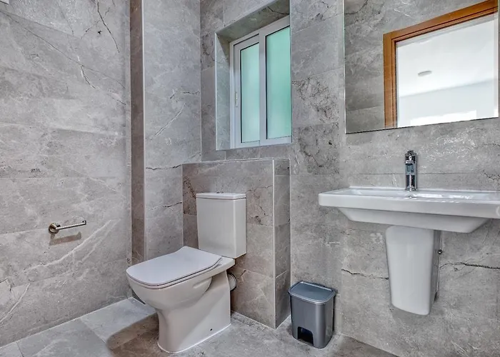 Apartment New Family-friendly & Spacious By Sf Homes Fgura